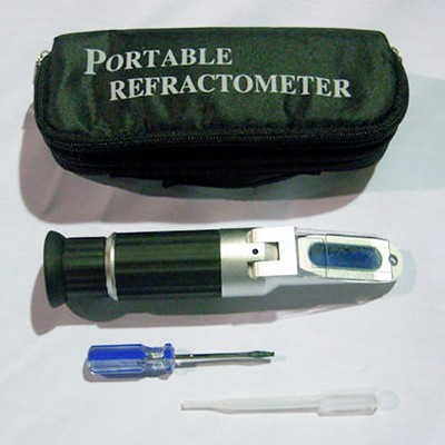 Coolant Tester RHB-32, 0-32% (Brix Scale). Ideal For General Purpose Use -  57-372-5 - Penn Tool Co., Inc