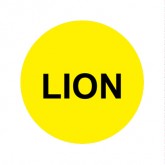 BUTTON CAP ROUND LION YELLOW CAP / BLACK LETTER