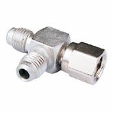 1/4 MALE FLARE TEE WITH 1/4 SIDE SWIVEL NUT SS